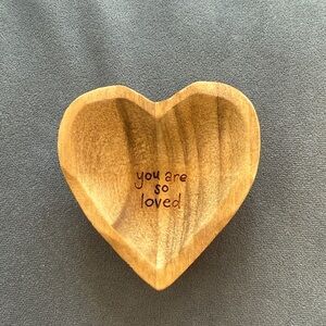 Natural life Heart-Shaped Wooden Bowl jewelry bowl